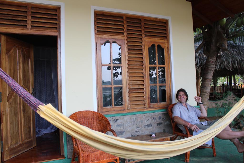 Fishermens Lodge & Restaurant Ranna المظهر الخارجي الصورة